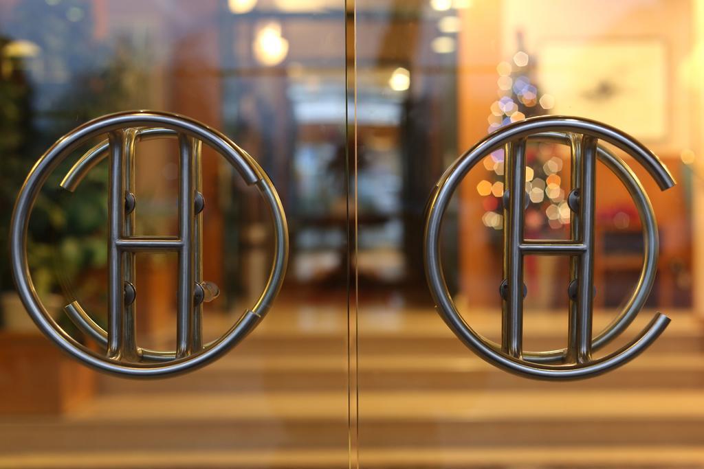 Hotel Cristallo อูดิเน ภายนอก รูปภาพ